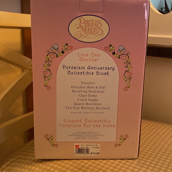 Precious Moments porcelain Anniversary Clock - Picture 2 of 8